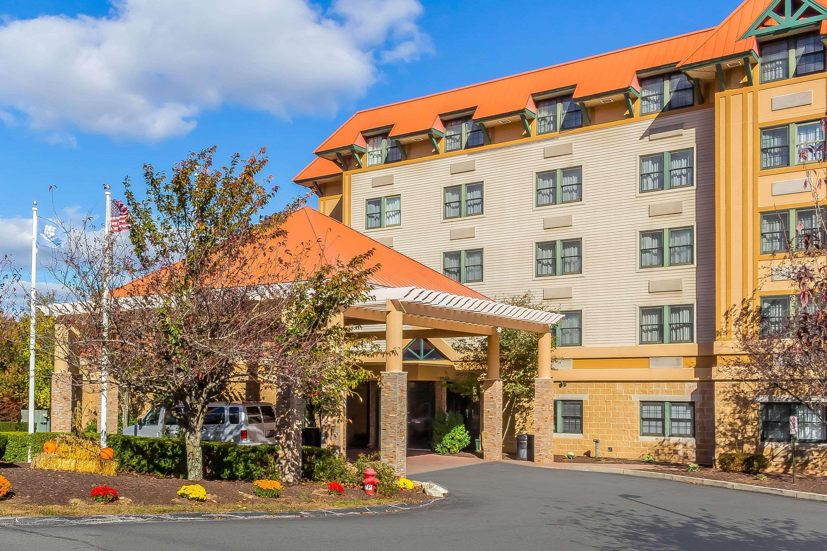 Comfort Suites Near Casinos Норидж Экстерьер фото